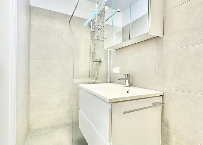 Apartment Designer Mit Balkon Wien